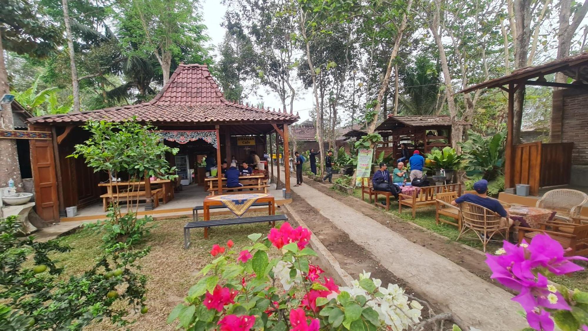 Anugrah Borobudur Magelang Exteriér fotografie